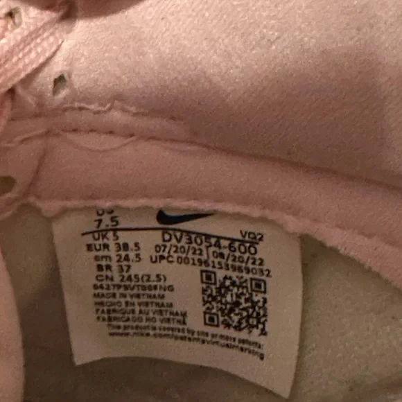 Nike Dunk Low LX Pink Foam - Picture 6 of 6